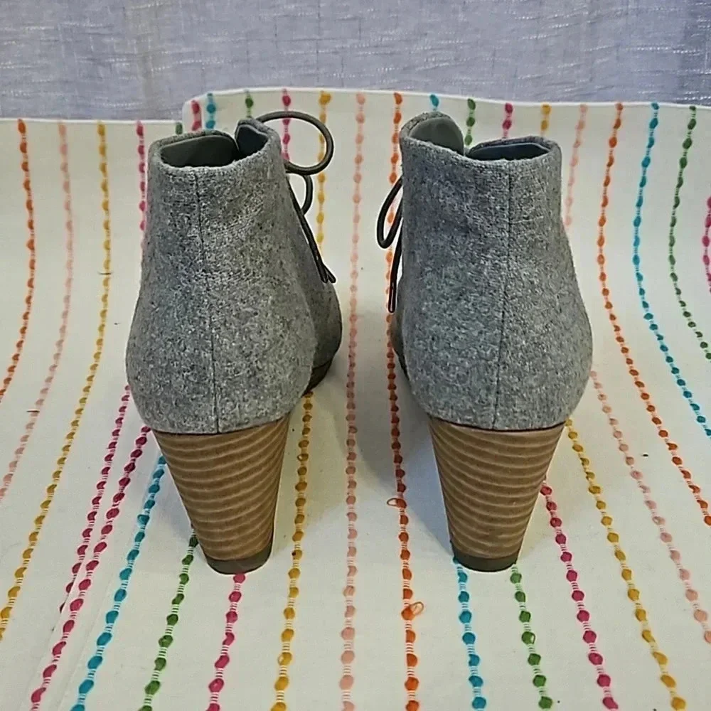 DR SCHOLL'S SHOES - Picture 3 of 8